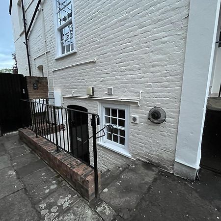 The Cozy Apartment Gloucester Eksteriør bilde