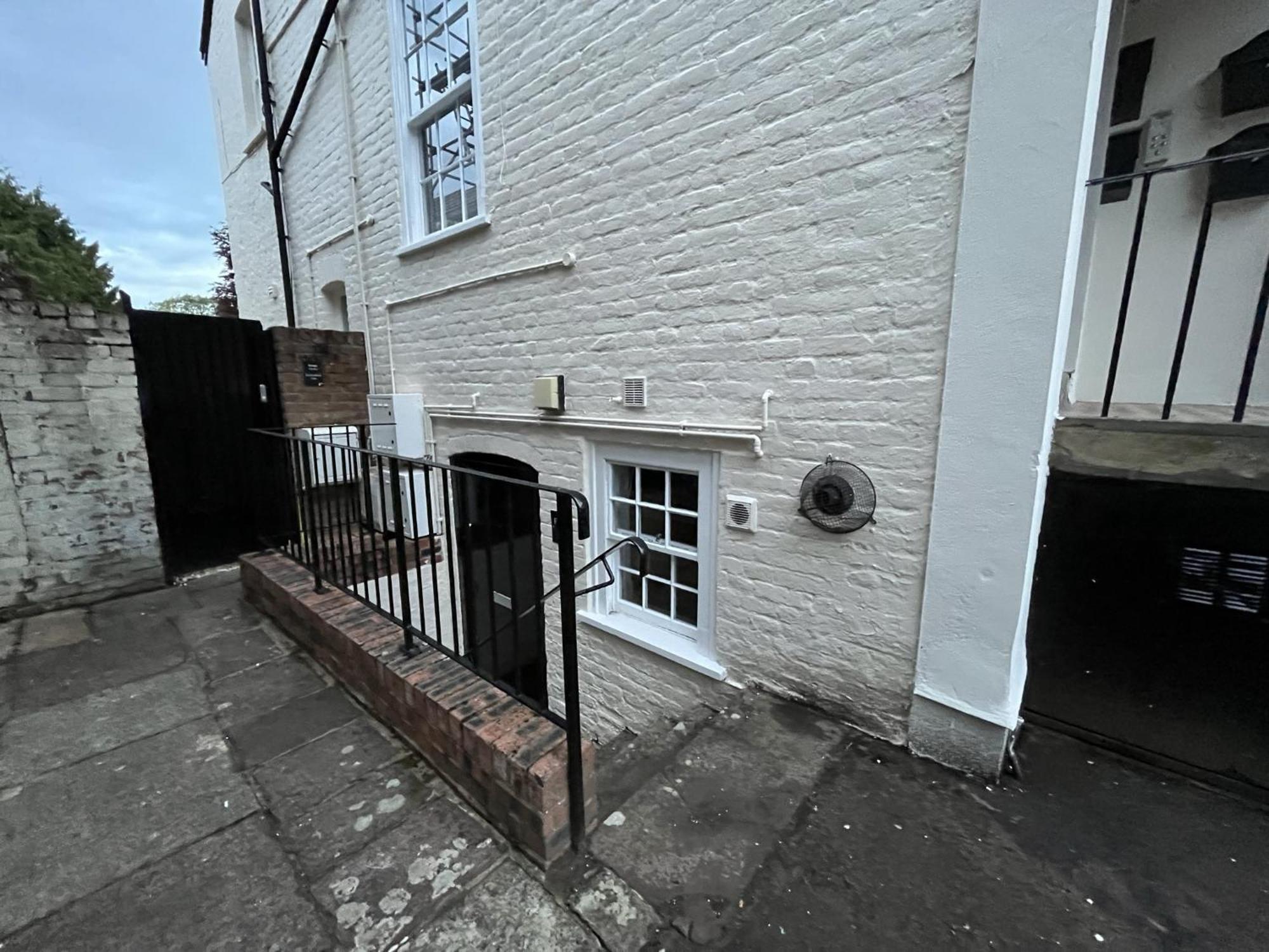 The Cozy Apartment Gloucester Eksteriør bilde